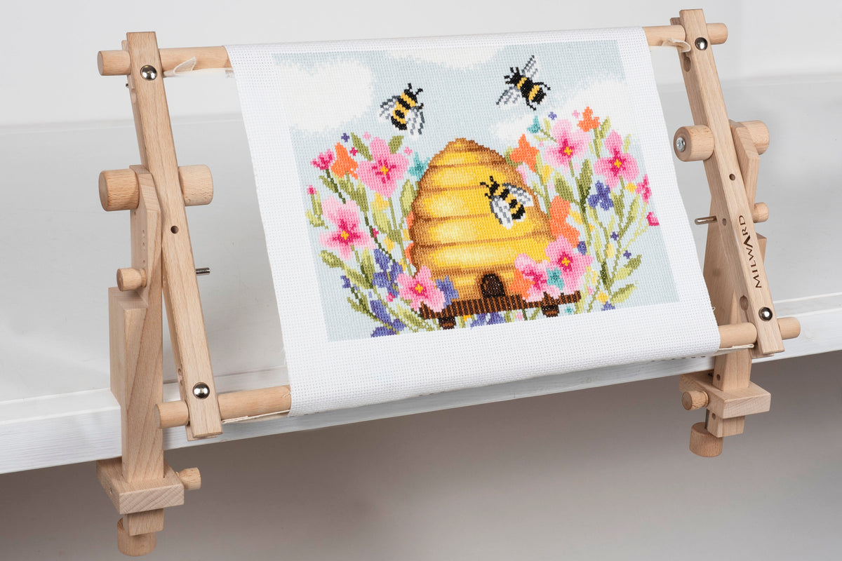 Beech wood rotating tapestry frame with fabric tape arms