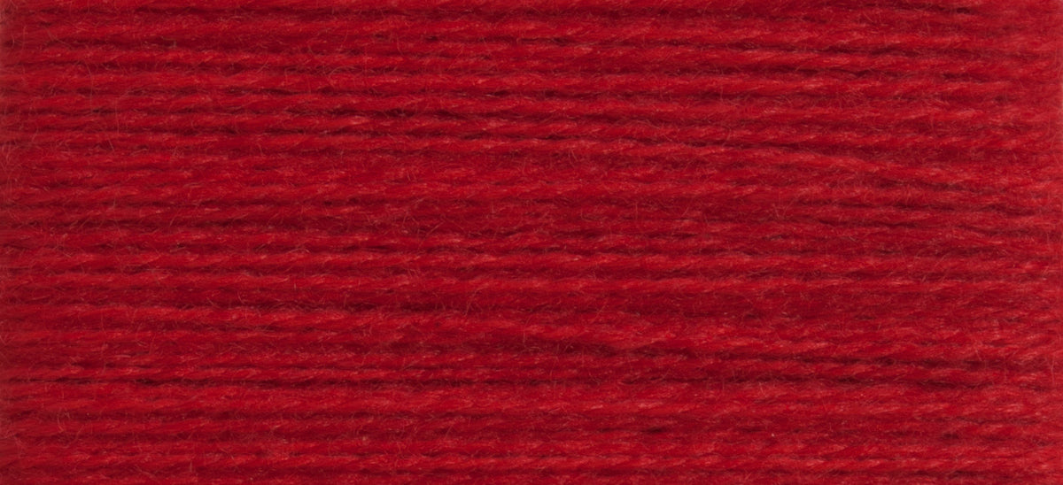 Red Scanfil mending wool