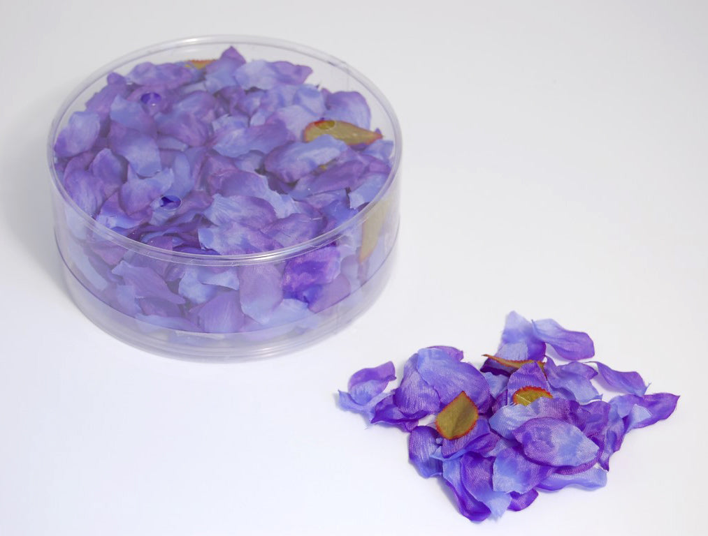 Box of dark blue rose petals