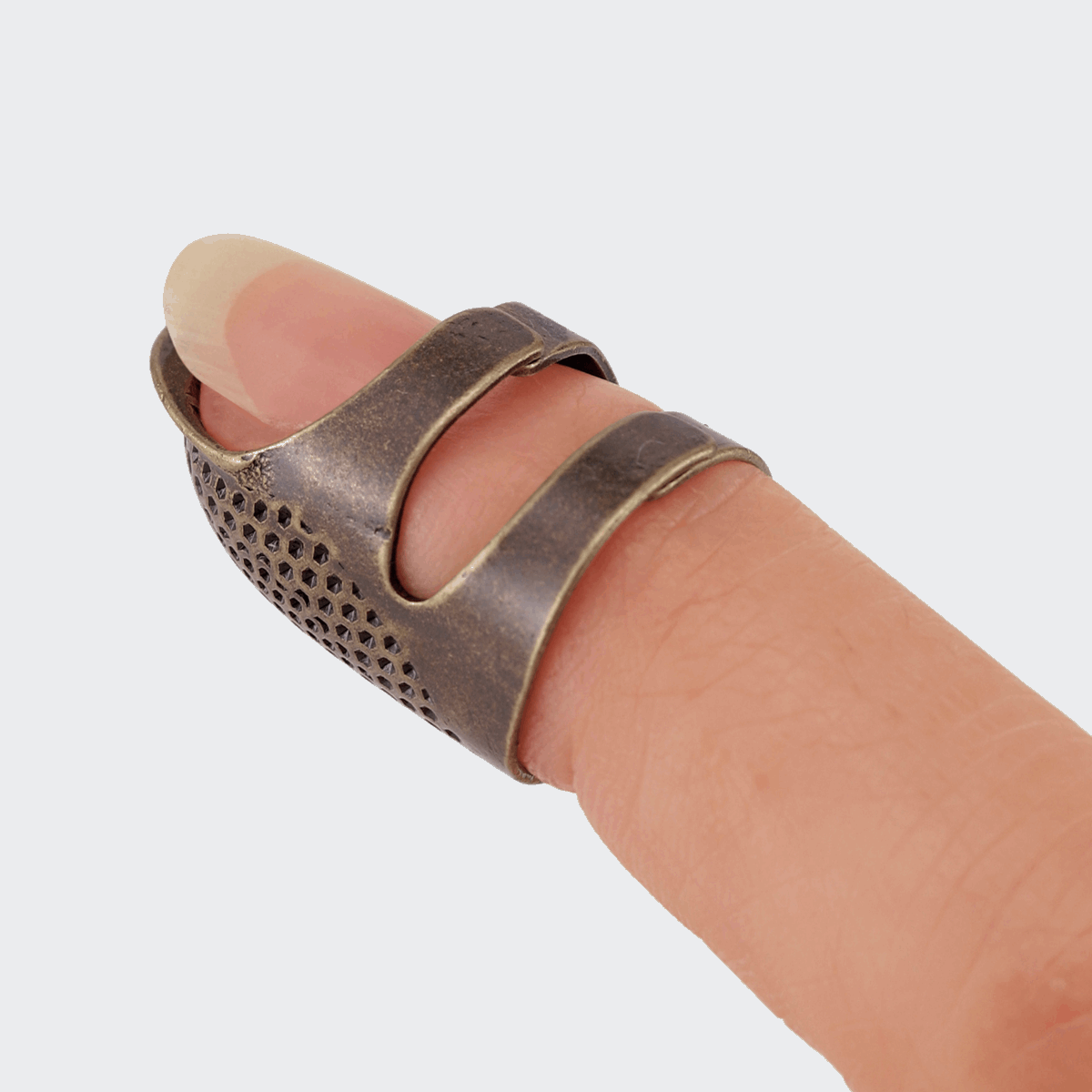 Clover Medium Open Sided Thimble