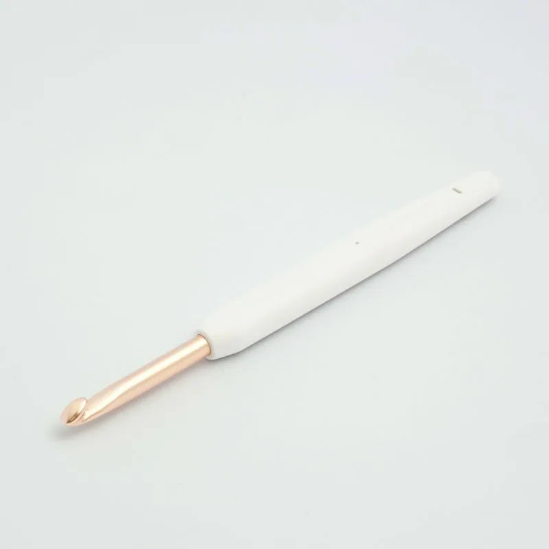 KnitPro Vybe 6mm crochet hook with mist soft-grip handle