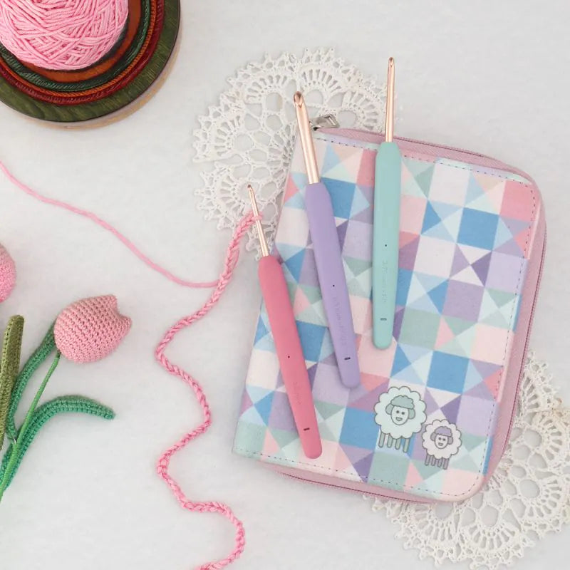 KnitPro Vybe Deluxe set of 9 pastel crochet hooks with fabric case
