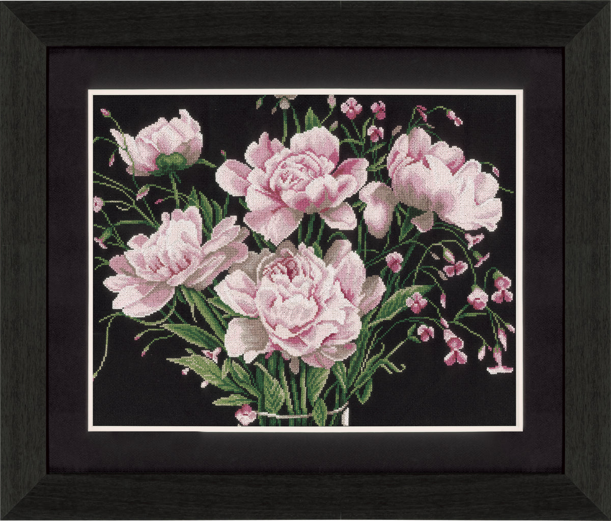 Cross stitch of a bunch of pink roses