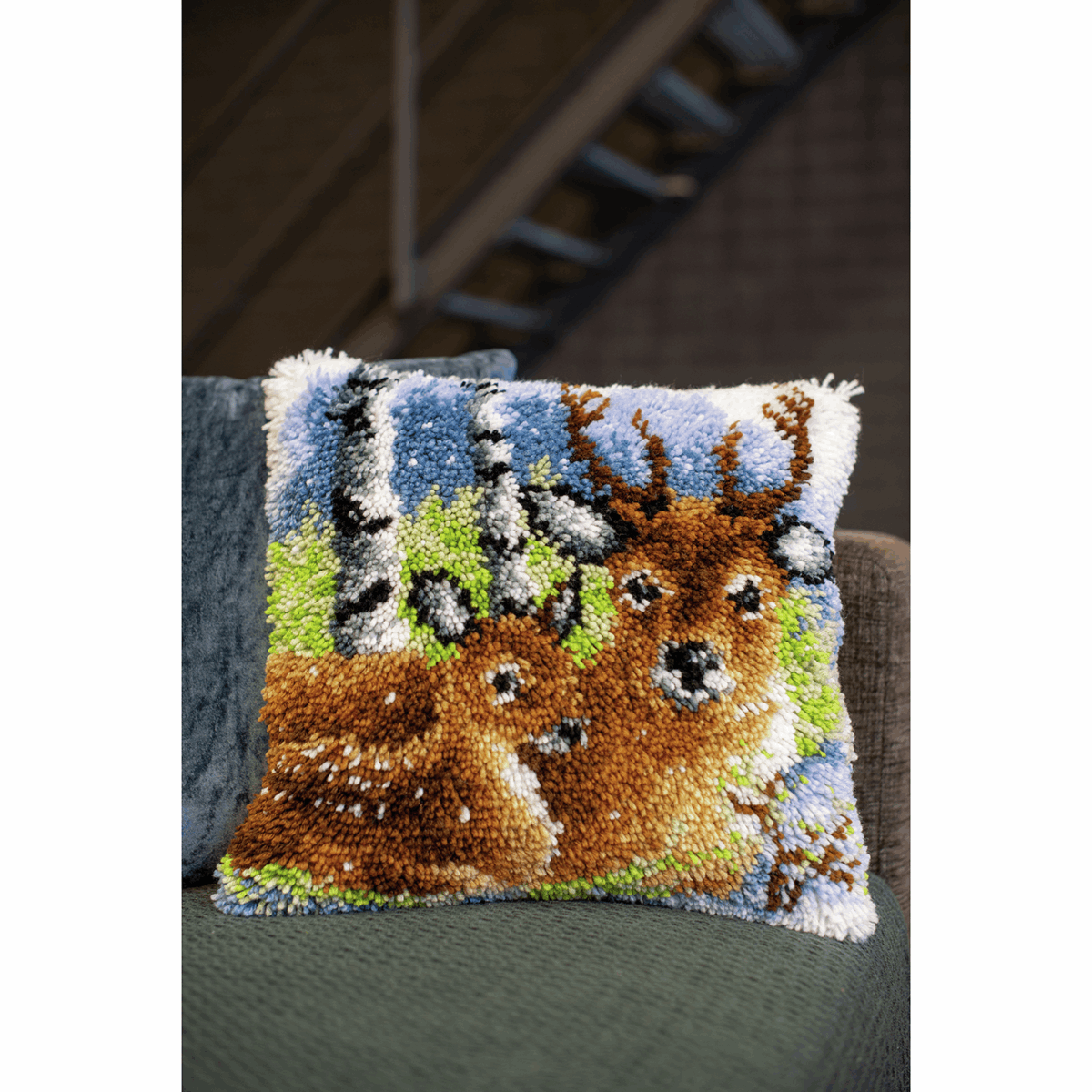 Latch Hook Cushion Kit - Deer in the Snow