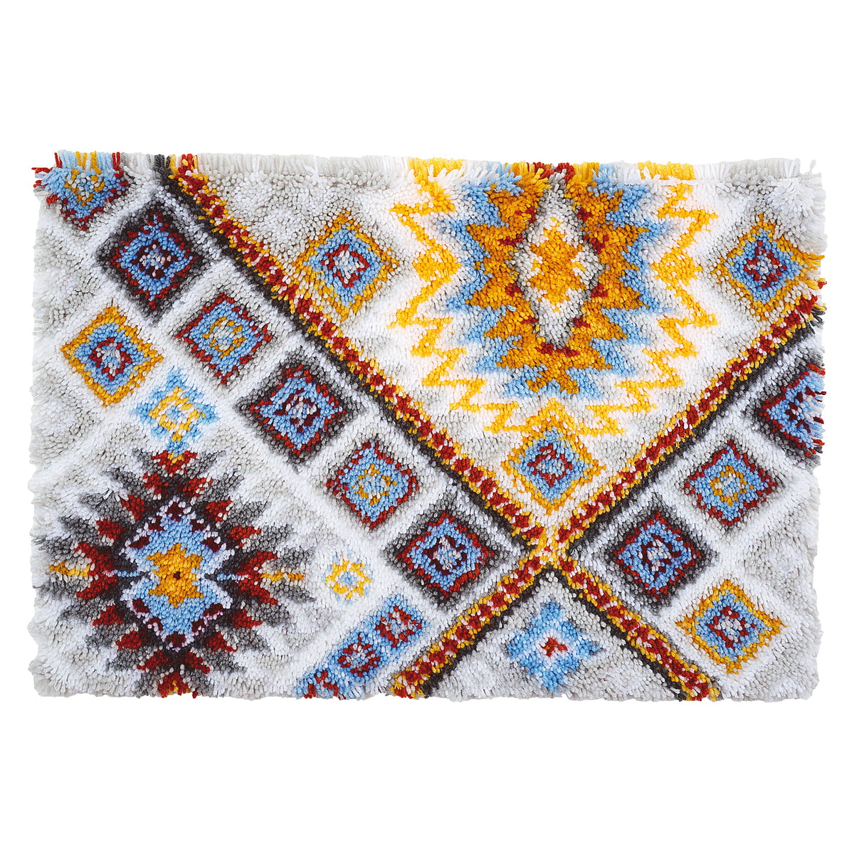 Latch hook rug with ethnic-style pattern
