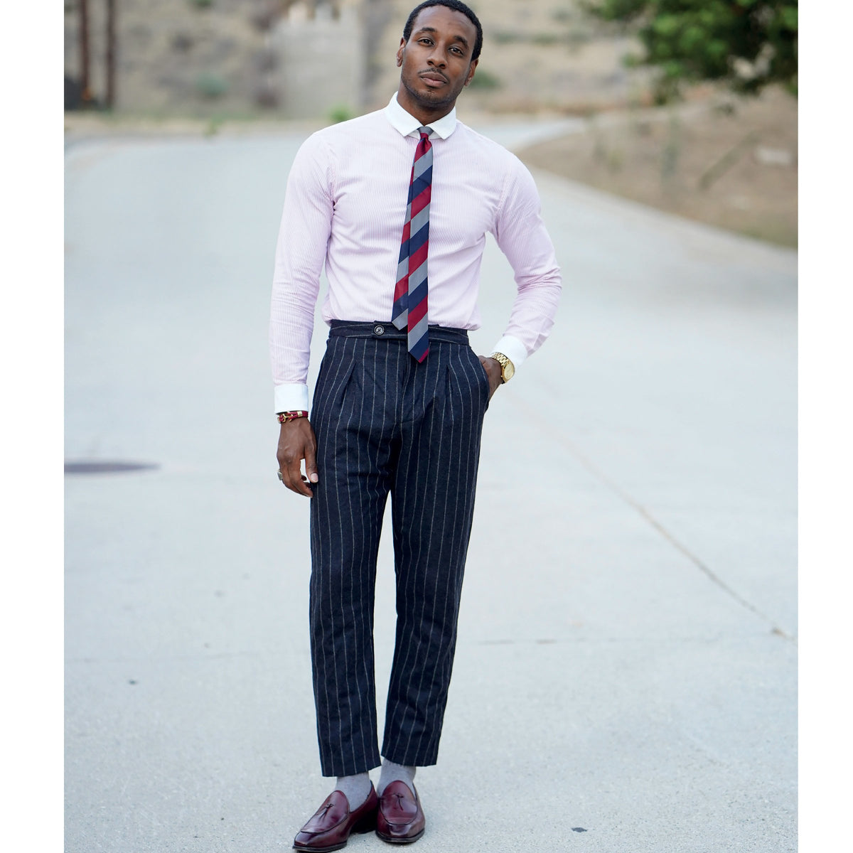 Simplicity S9043 sewing pattern envelope showing the Men's Trousers designs