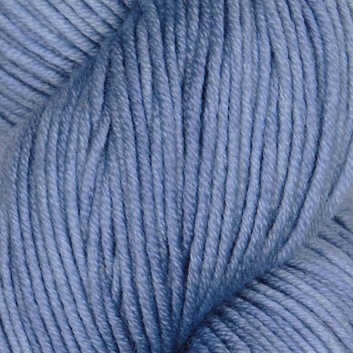 Skein of Symfonie Viva DK merino yarn in Morning Sky