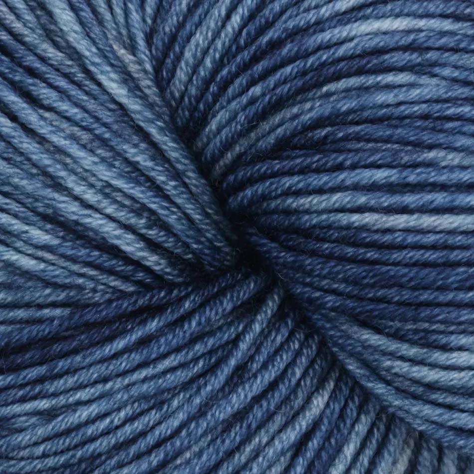 Skein of Symfonie Viva DK merino yarn in Daydream