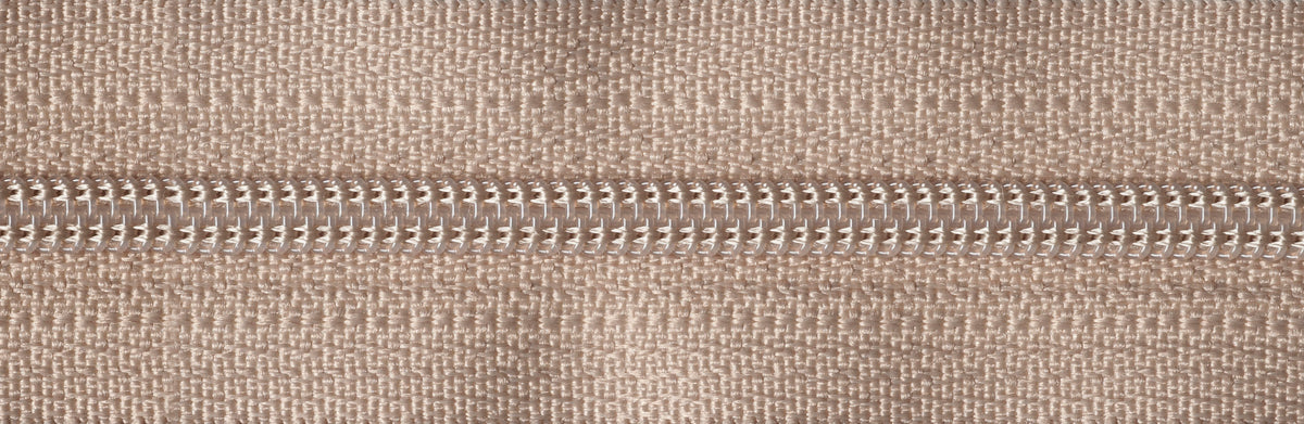 YKK 25cm nylon dress and skirt zip in fawn