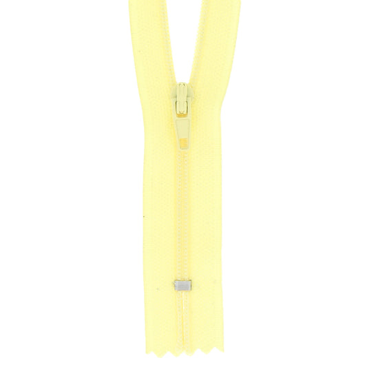 Daffodil Milward nylon dress zip, 50cm