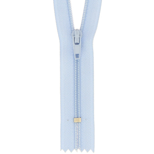 Milward 50cm closed-end nylon zip in sky