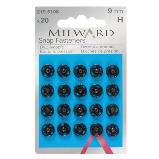 Card of black 9mm sew-on snap fasteners