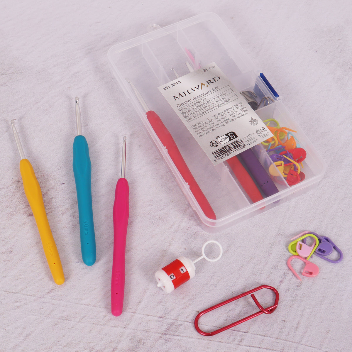 Milward crochet accessory set with hooks in a storage box