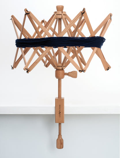 Milward beech wood umbrella swift with table clamp