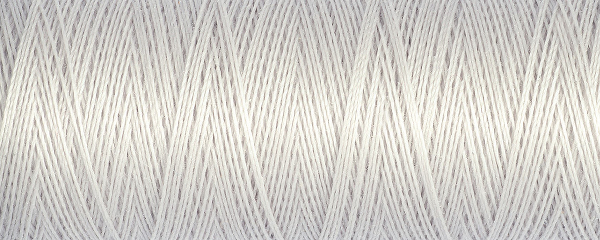 Gutermann Silk Thread 100m - Shade 8