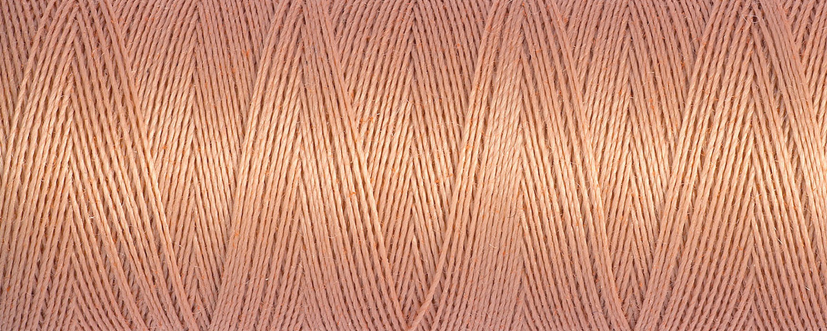 Gutermann Silk Thread 100m - Shade 938