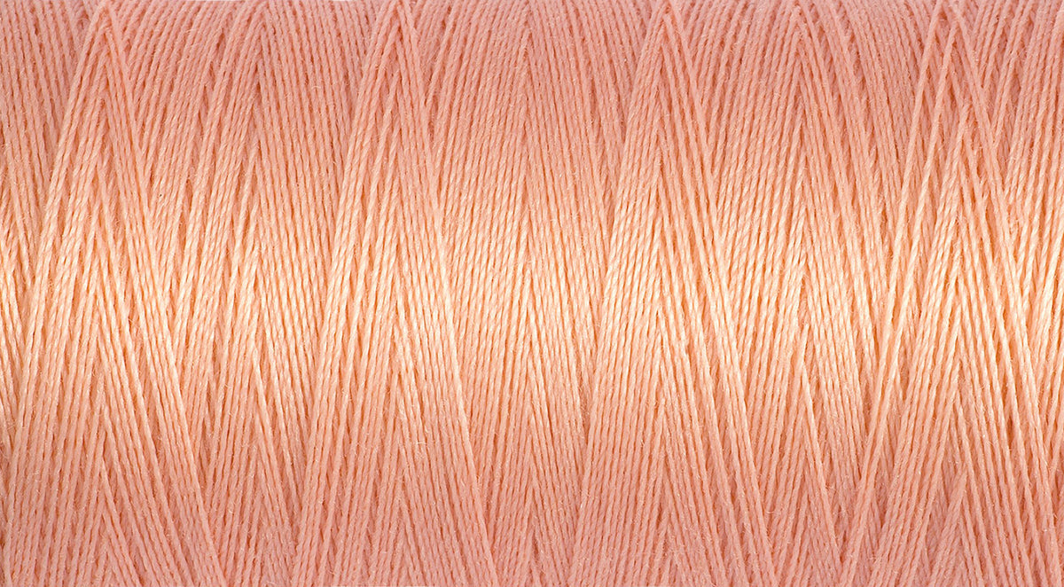 Gutermann Sew-All Thread 250m - Shade 586