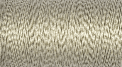 Gutermann Sew-All Thread 250m - Beige Bone (#722)