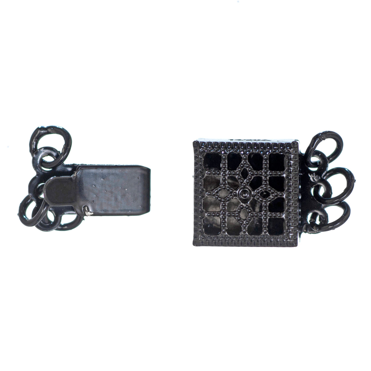 Black square-style necklace clasp