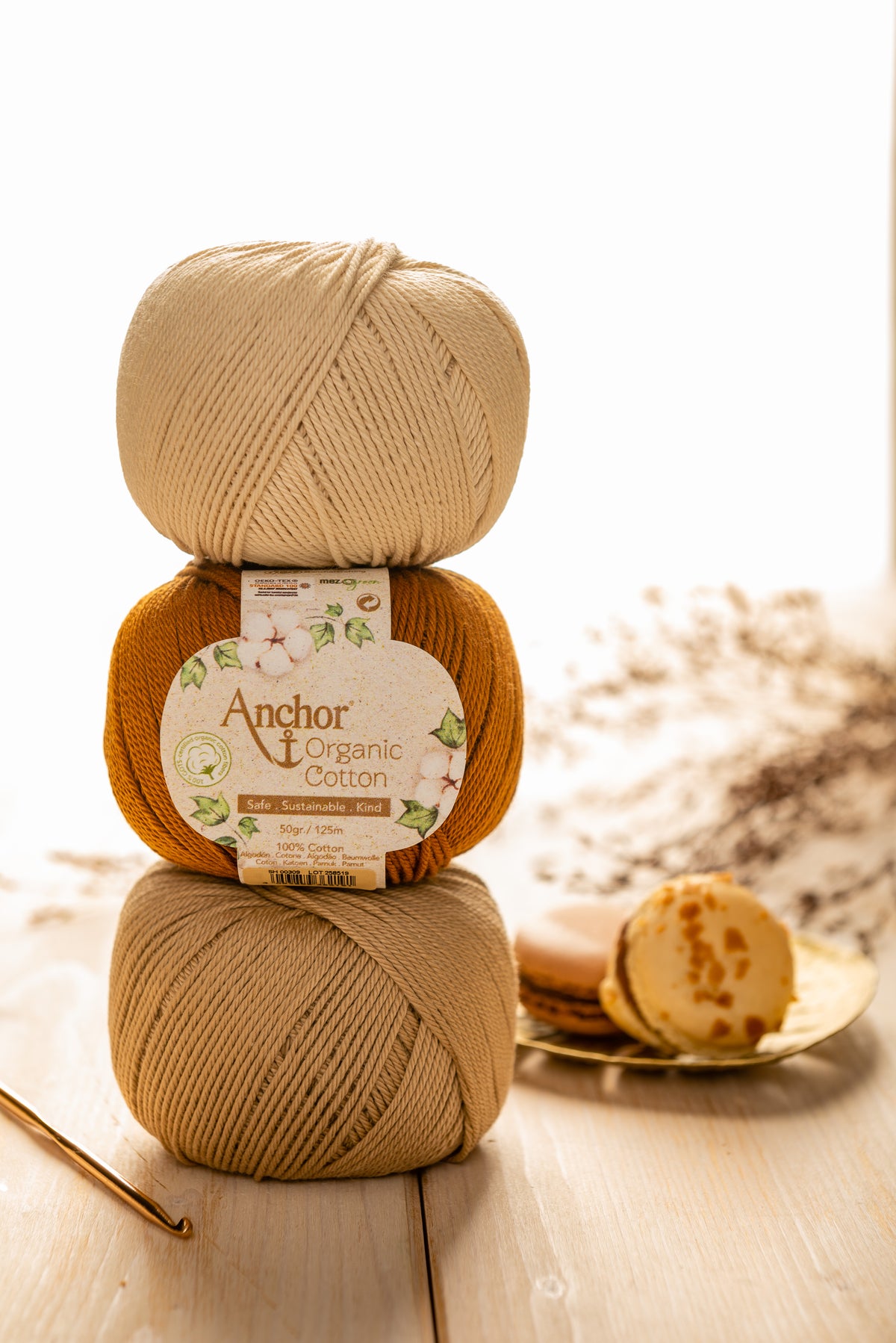 Ball of sand beach Anchor Organic Cotton yarn