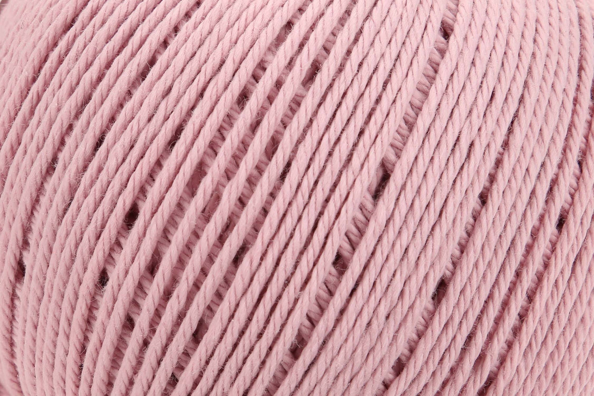 Ball of cherry flower Anchor Organic Cotton yarn