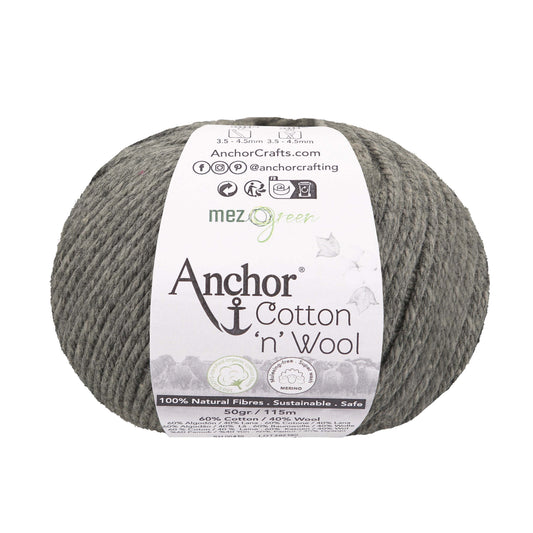 Ball of onyx Anchor Cotton 'n' Wool 4 ply yarn