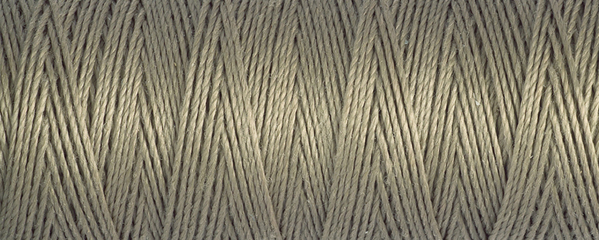 Gutermann Pure Silk Thread 30m - Shade 724