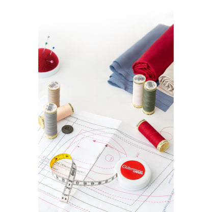 Gutermann thread set with eight Sew-All spools and a tape measure