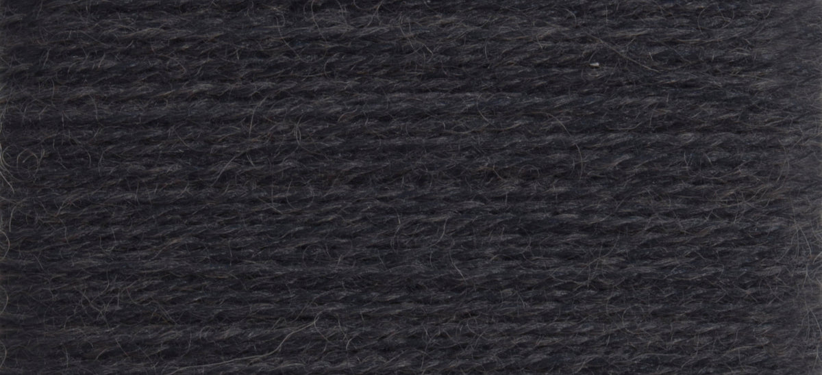 Dark Grey Scanfil mending wool