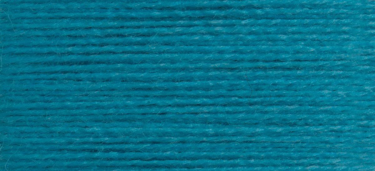 Card of Scanfil mending wool in peacock