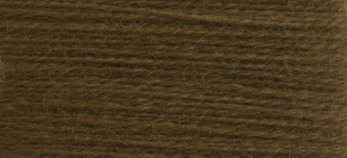 Card of Scanfil mending wool in olive
