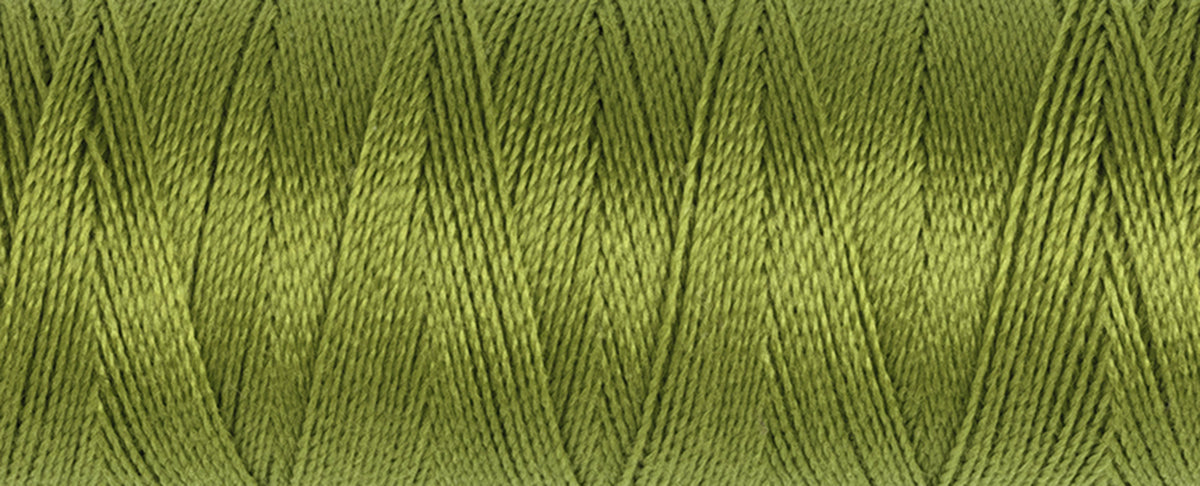 Spool of moss green Gutermann Maraflex elastic sewing thread