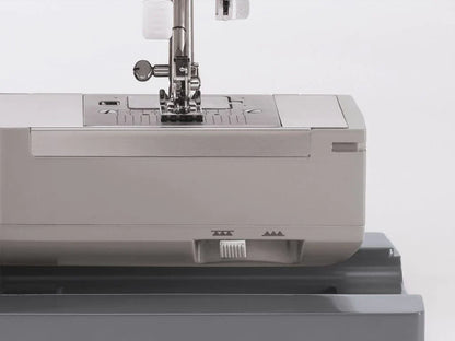 Singer Heavy Duty 4423 Sewing Machine - Which? Best Buy 2 years running, 60% stronger, 30% faster - New 2025 model - August Sew-Off Sale