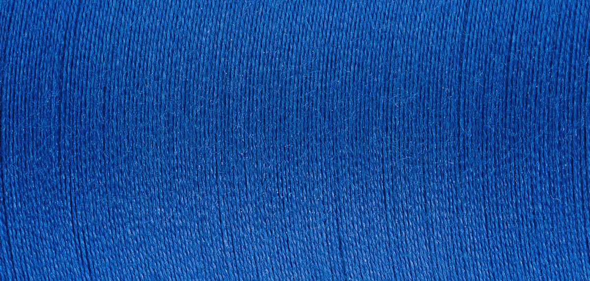 Spool of Madeira Sensa Green No. 40 embroidery thread in Blue