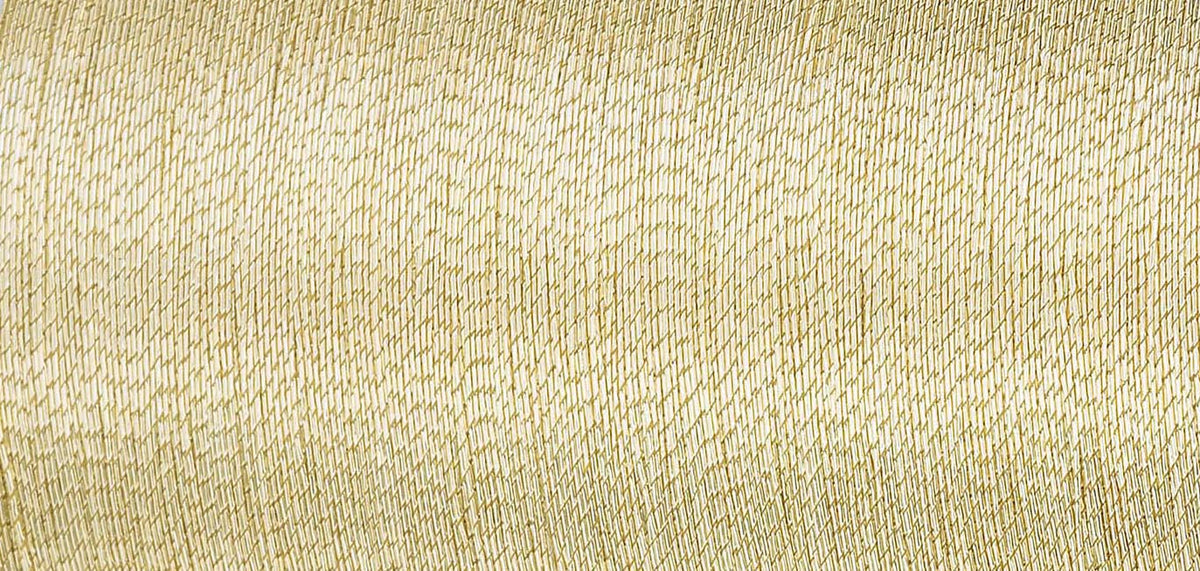 Spool of Madeira Brilliant metallic thread in gold 3