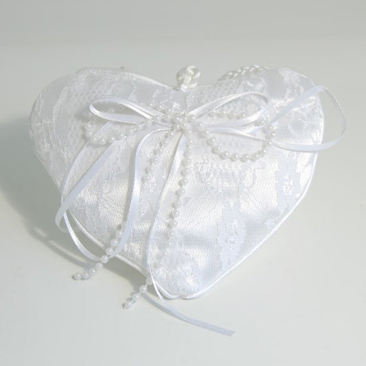 White heart-shaped dolly bag