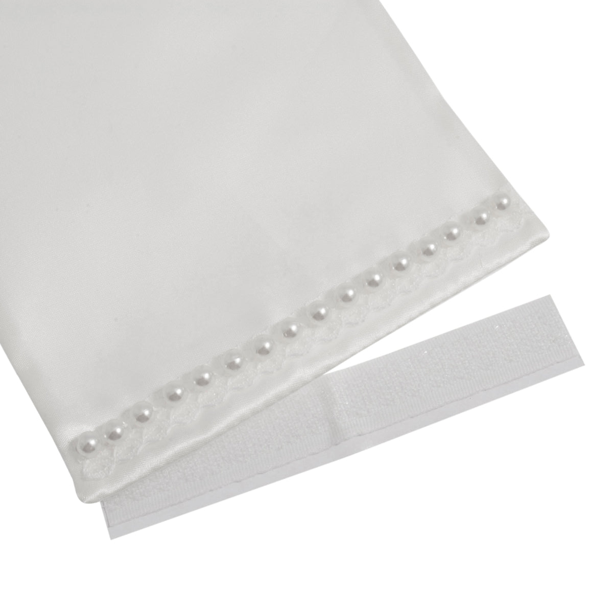White satin bouquet wrap with pearl