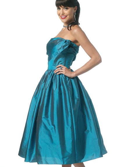 Butterick B5708 misses' dress sewing pattern envelope