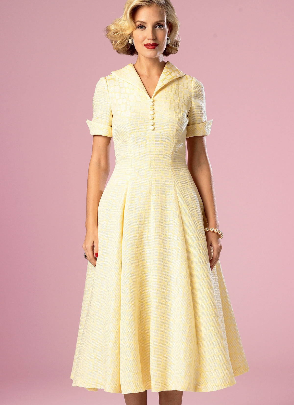 Butterick B6018 sewing pattern envelope showing fitted dress designs