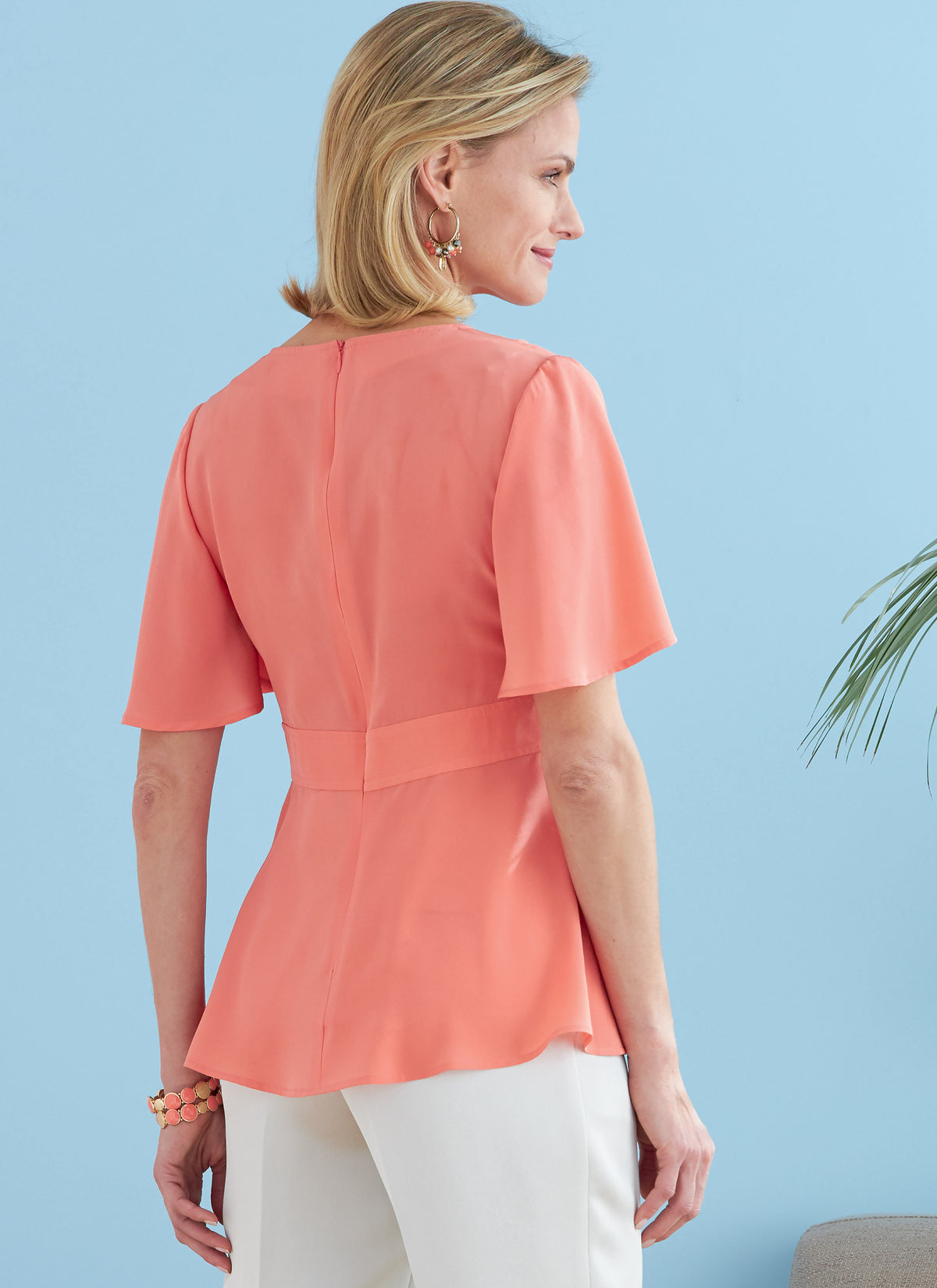 Butterick B6732 sewing pattern envelope showing an empire waist top