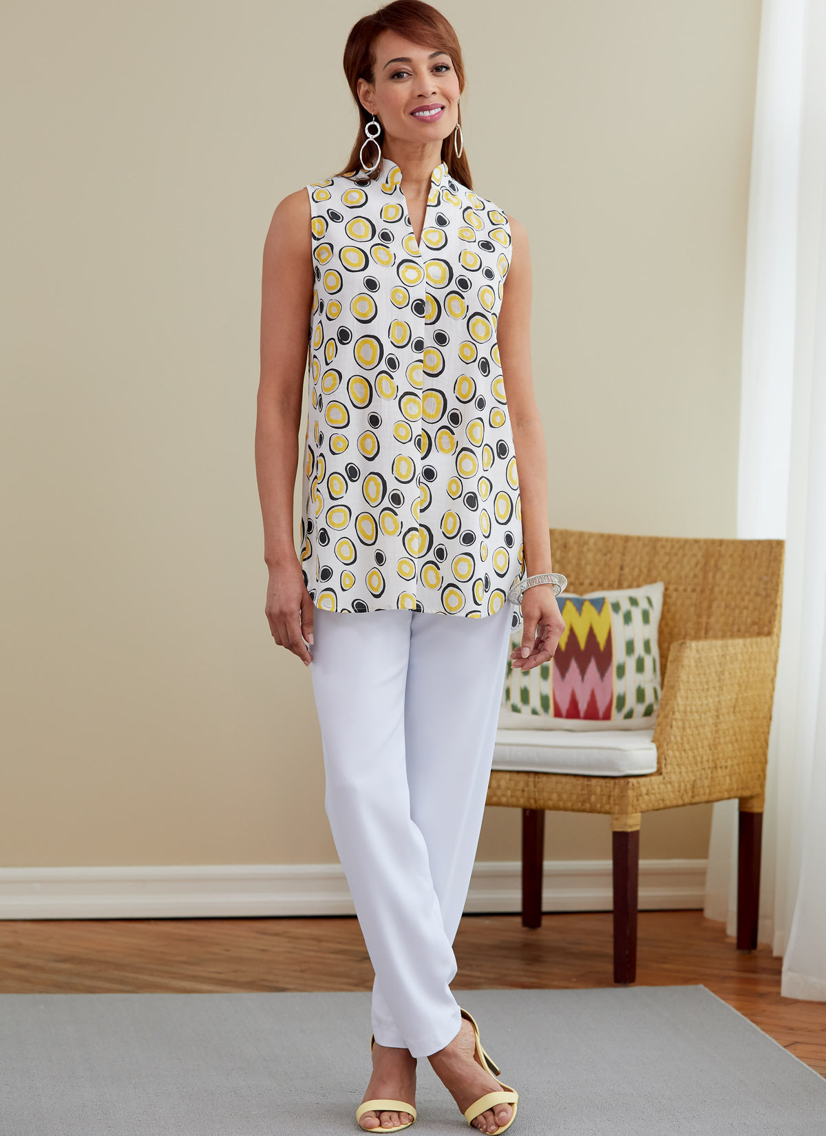 Butterick B6768 sewing pattern envelope showing misses' pull-on top designs