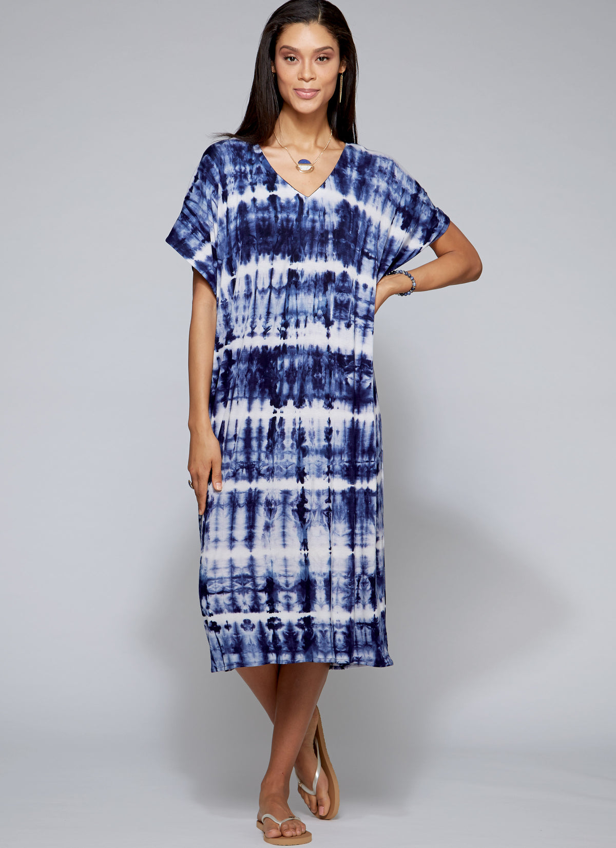 Butterick B6853 sewing pattern envelope showing women's loose tunic & dress designs