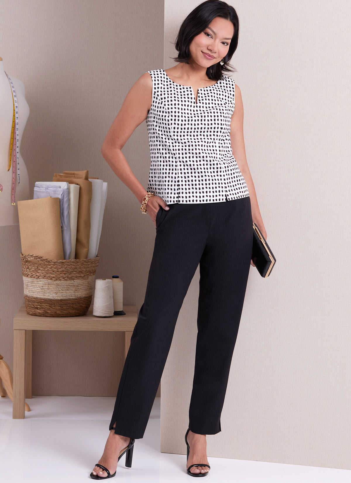 Butterick sewing pattern B6944 envelope showing trousers in four lengths