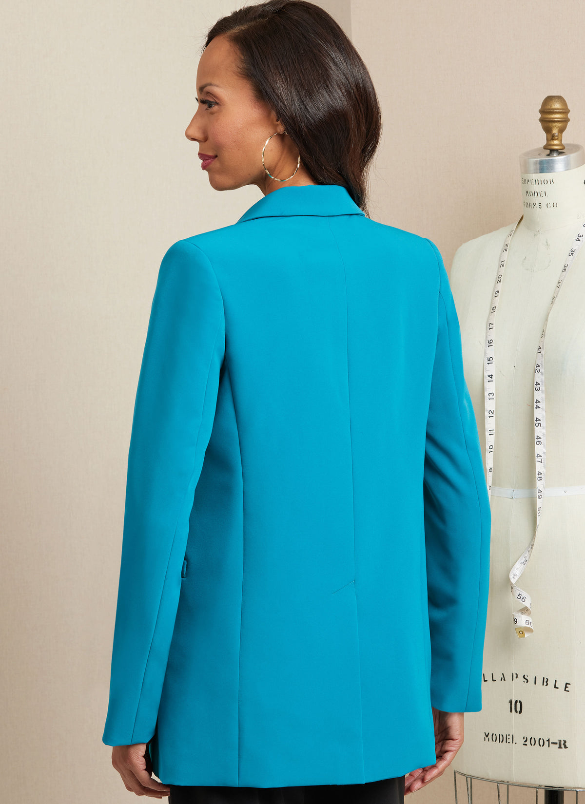Butterick sewing pattern B6960 envelope showing a lined jacket
