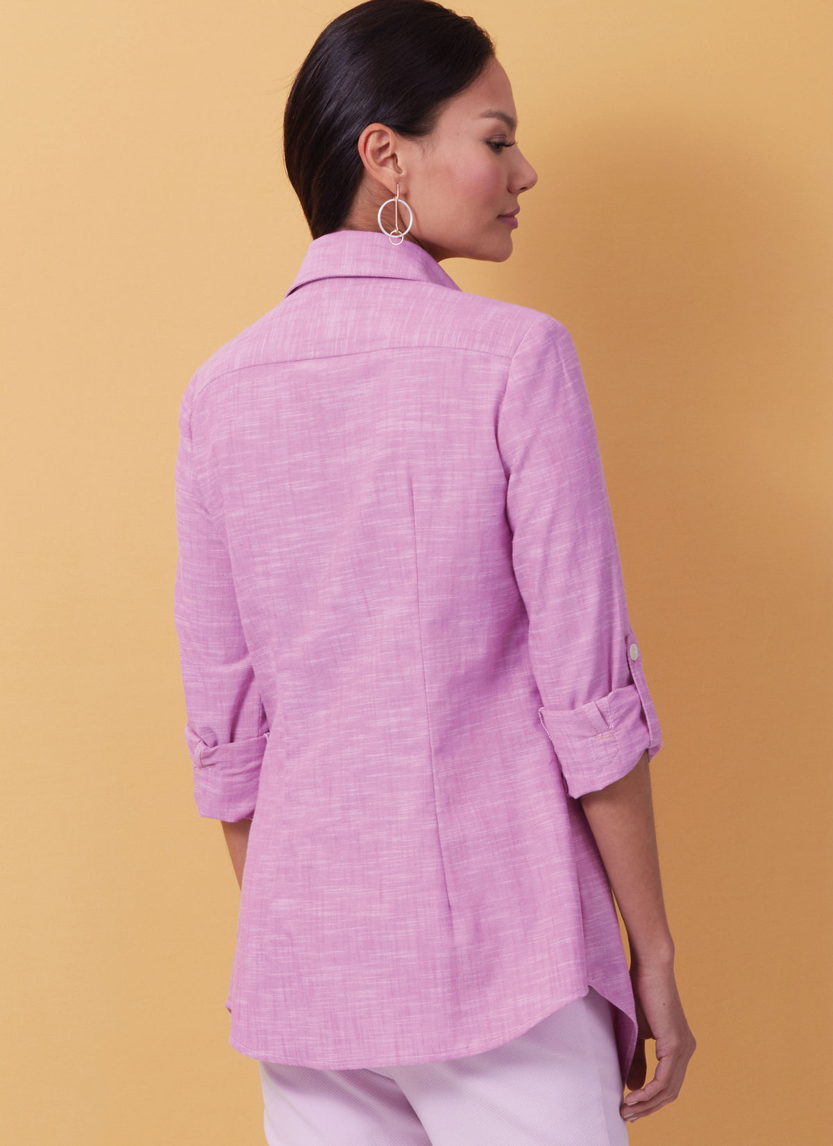 Butterick B6980 sewing pattern envelope showing semi-fitted shirts