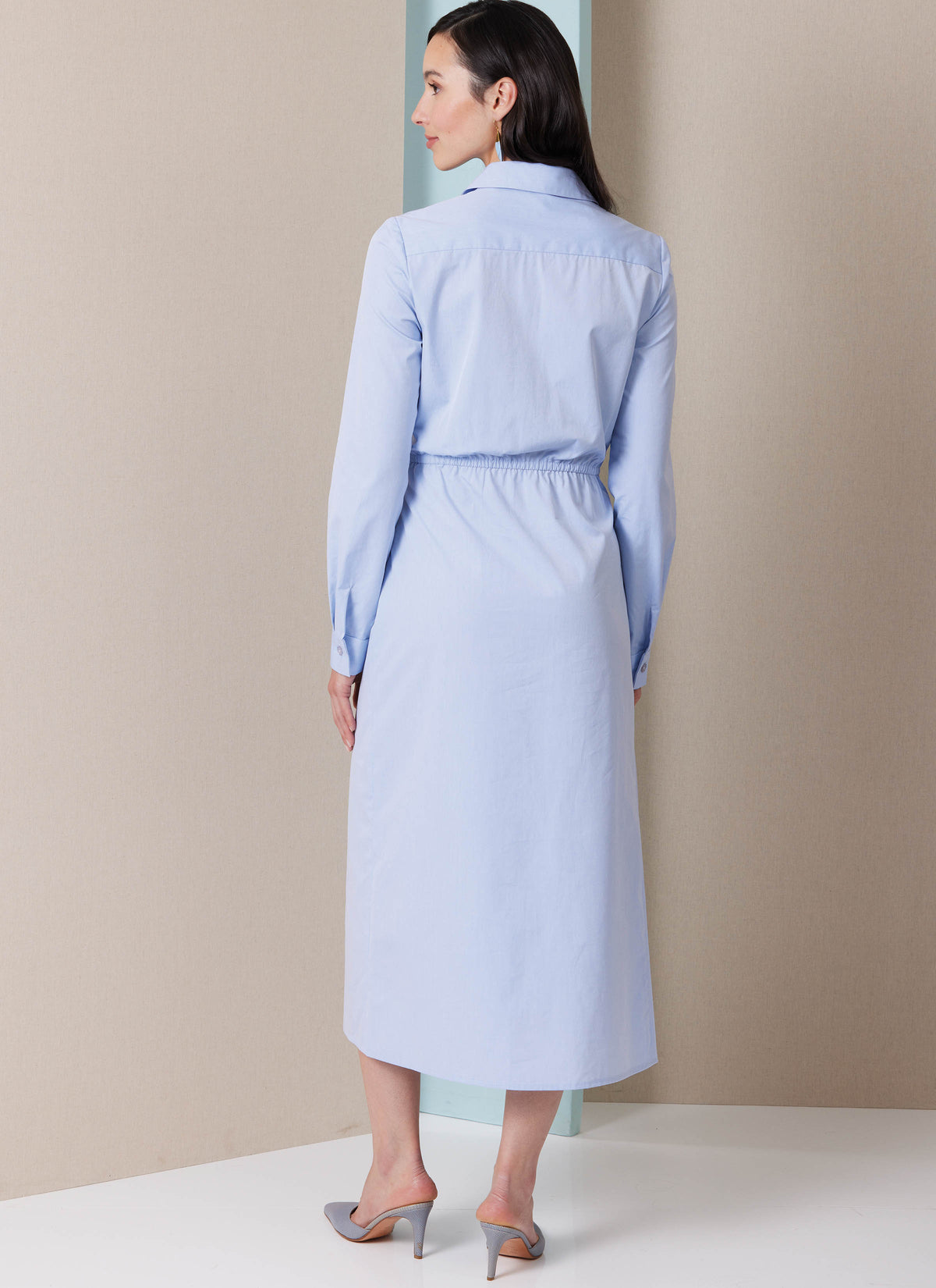 Butterick B7075 sewing pattern envelope showing a shirt dress with a wrapped waist