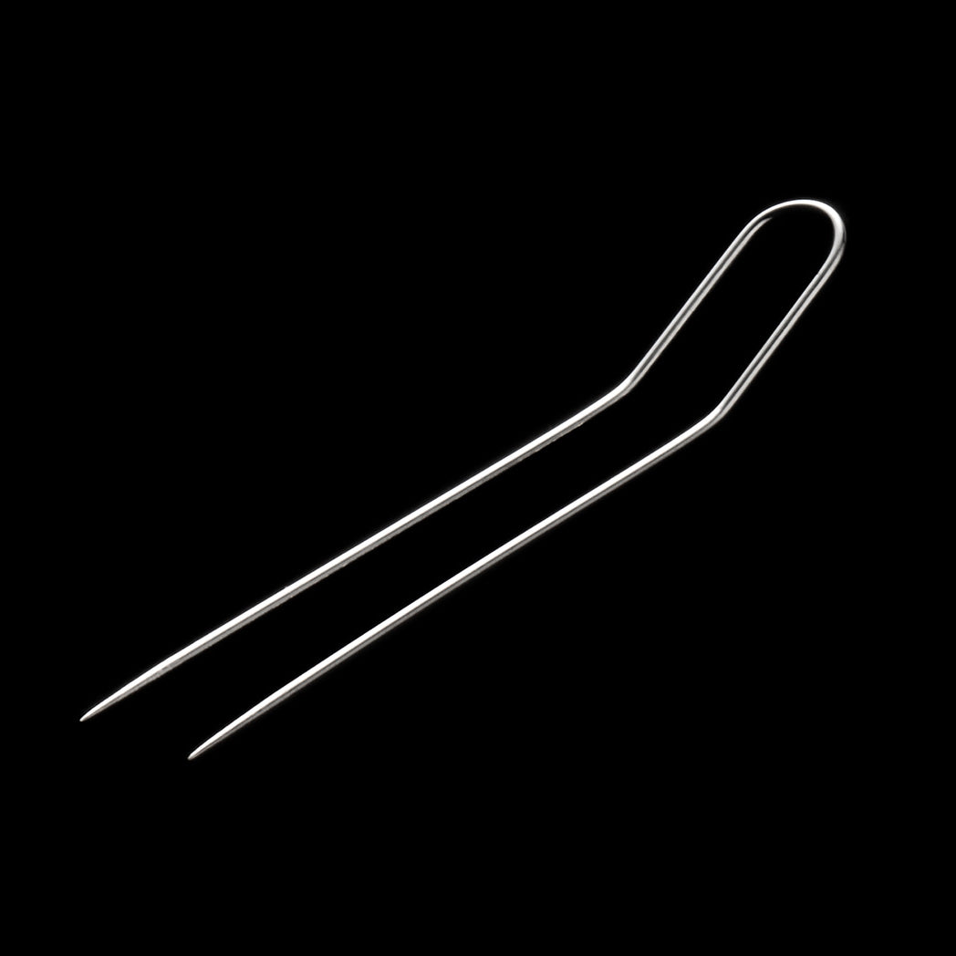 Clover U-shaped fork pins in box