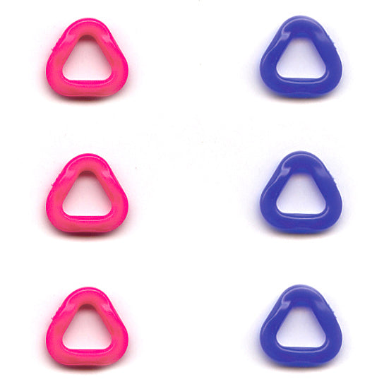 Clover extra small triangle stitch markers