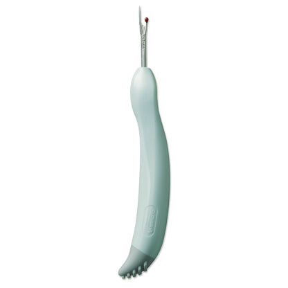 Clover Grip Fit seam ripper with triangular handle