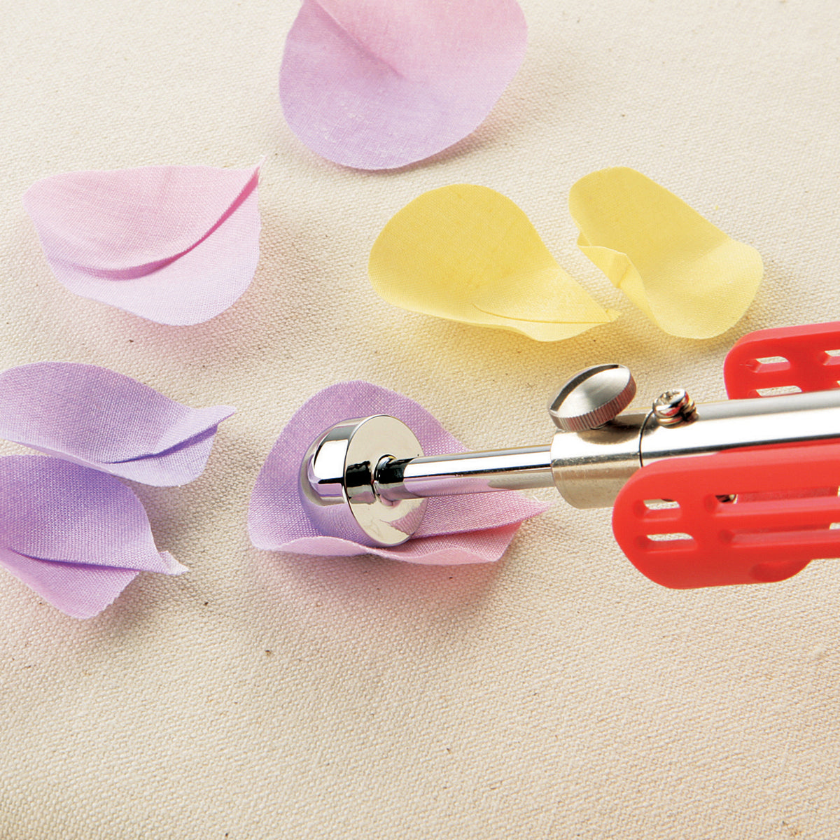 Clover Mini Iron ball-shaped brass adapter tip